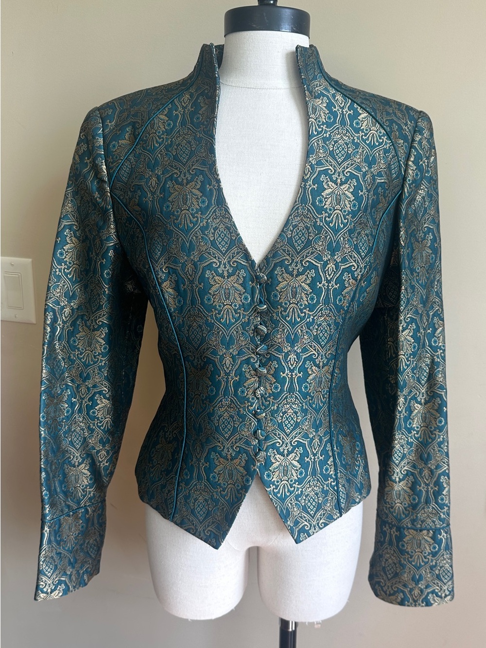 Badgley Mischka Brocade Runway Blazer Jacket, Size 12